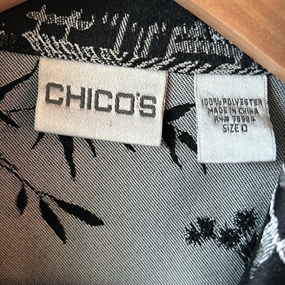 Chico’s Japanese Garden Jacket - Picture 6 of 7